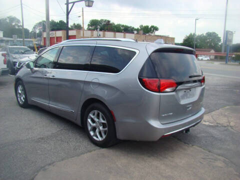 2017 Chrysler Pacifica Limited