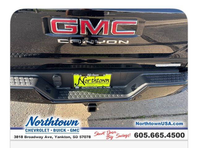 2025 GMC Canyon Elevation