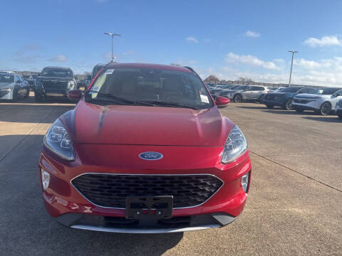 2020 Ford Escape Titanium