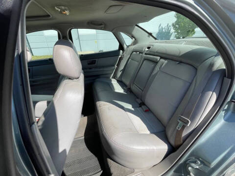 2006 Ford Taurus SEL