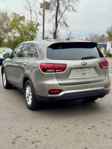 2019 Kia Sorento LX