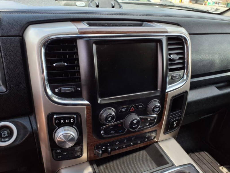 2015 RAM 1500 Laramie