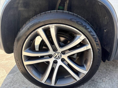 2017 Volkswagen Tiguan 2.0T SEL