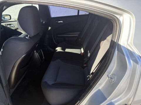 2019 Dodge Charger SXT