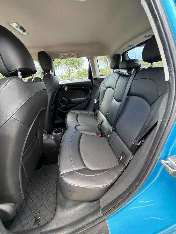 2015 MINI Hardtop 4 Door Cooper S