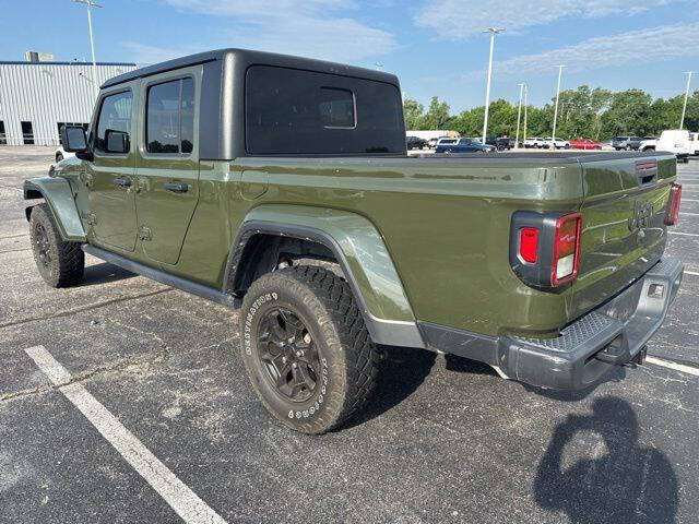2022 Jeep Gladiator Willys