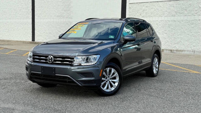 2018 Volkswagen Tiguan SEL's photo