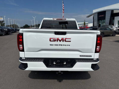 2026 GMC Sierra 1500 Elevation Standard