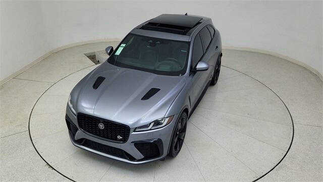 2022 Jaguar F-PACE SVR