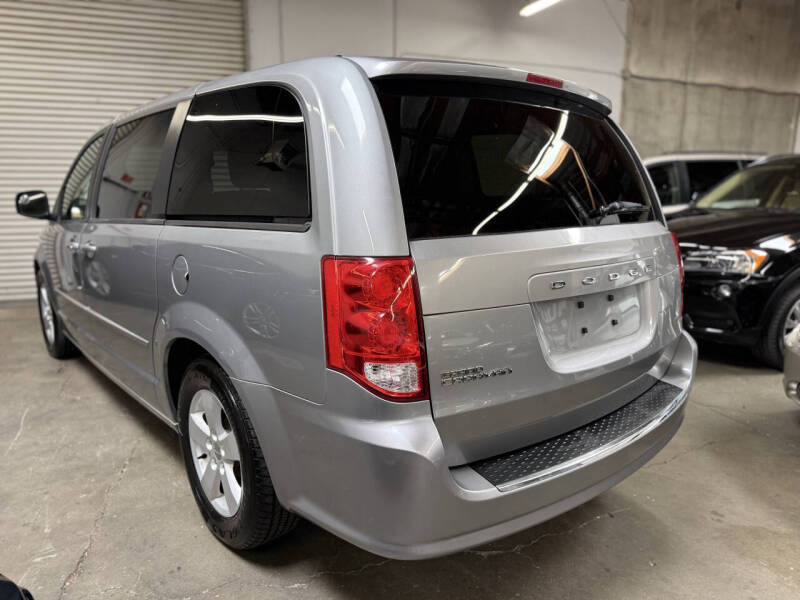 2014 Dodge Grand Caravan SE