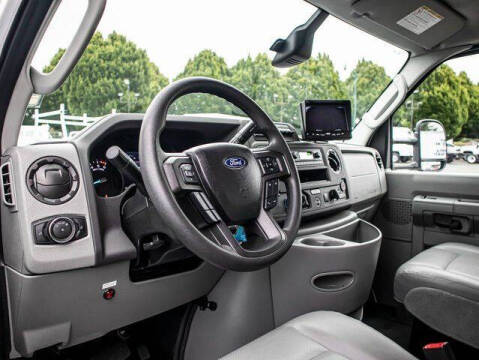 2023 Ford E-Series