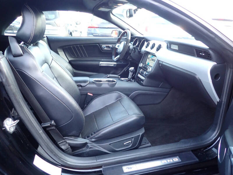 2016 Ford Mustang EcoBoost Premium