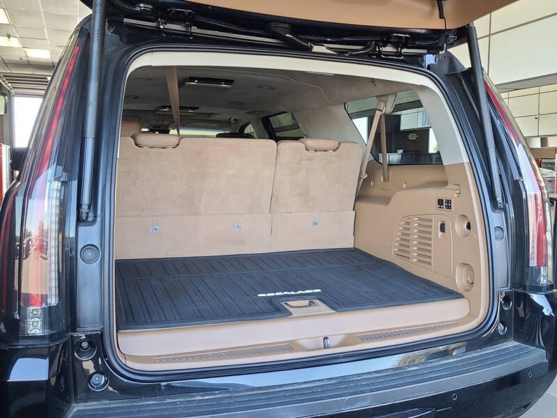 2016 Cadillac Escalade ESV Platinum