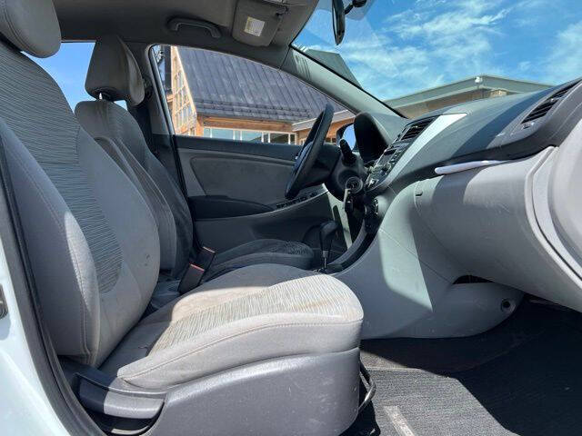 2015 Hyundai Accent GS