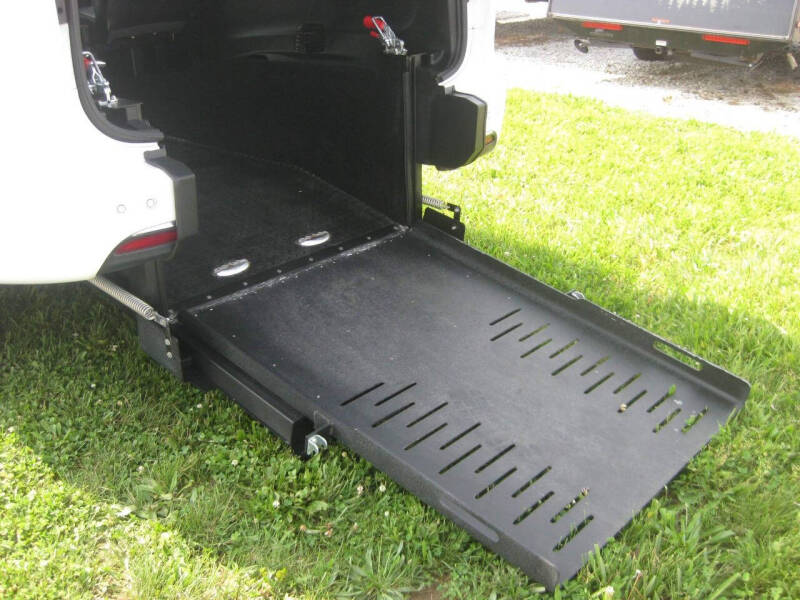 2024 Chrysler Pacifica Touring