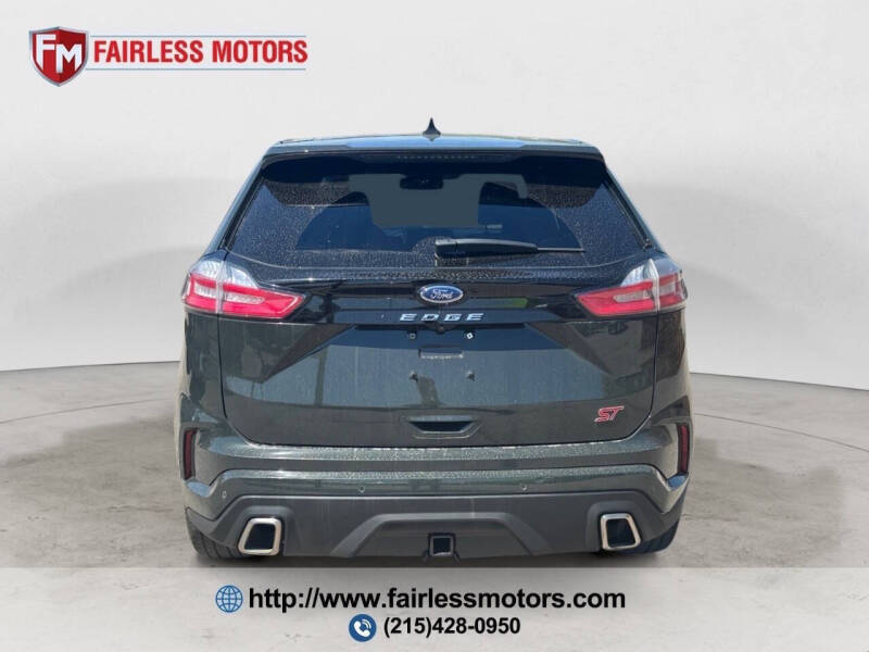 2022 Ford Edge ST