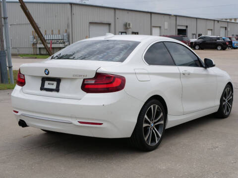 2017 BMW 2 Series 230i