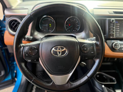 2017 Toyota RAV4 Hybrid Limited