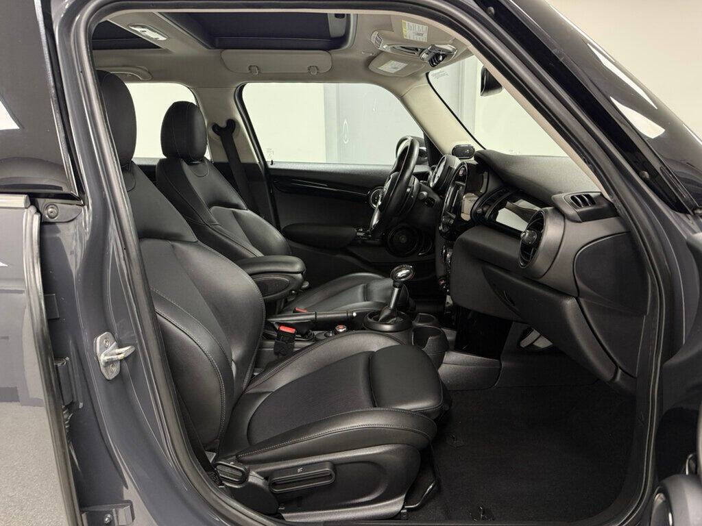 2019 MINI Hardtop 4 Door for sale at Conway Imports in   Streamwood, IL