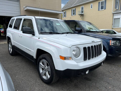 2013 Jeep Patriot for sale at Dennis Public Garage in Newark NJ