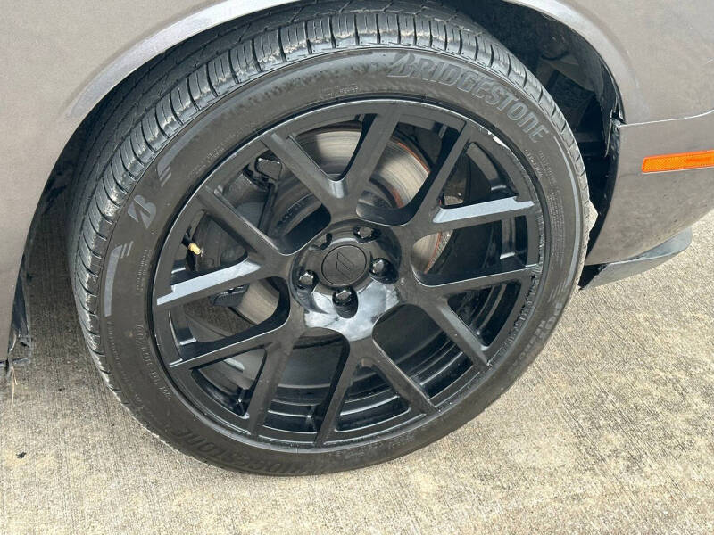 2017 Dodge Challenger R/T