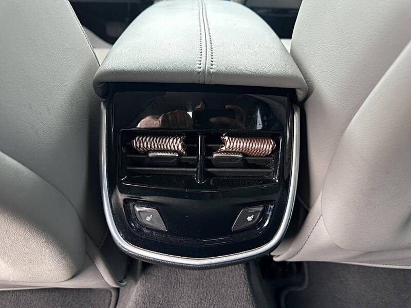 2015 Cadillac XTS Luxury