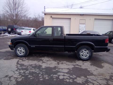 2001 Chevrolet S-10 for sale at On The Road Again Auto Sales in Lake Ariel PA