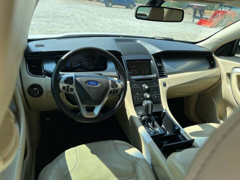 2015 Ford Taurus SEL