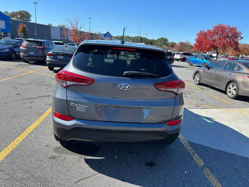 2016 Hyundai Tucson SE