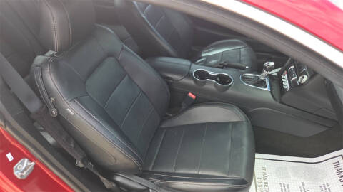 2017 Ford Mustang EcoBoost Premium