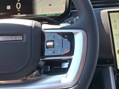 2025 Land Rover Range Rover P530 SE