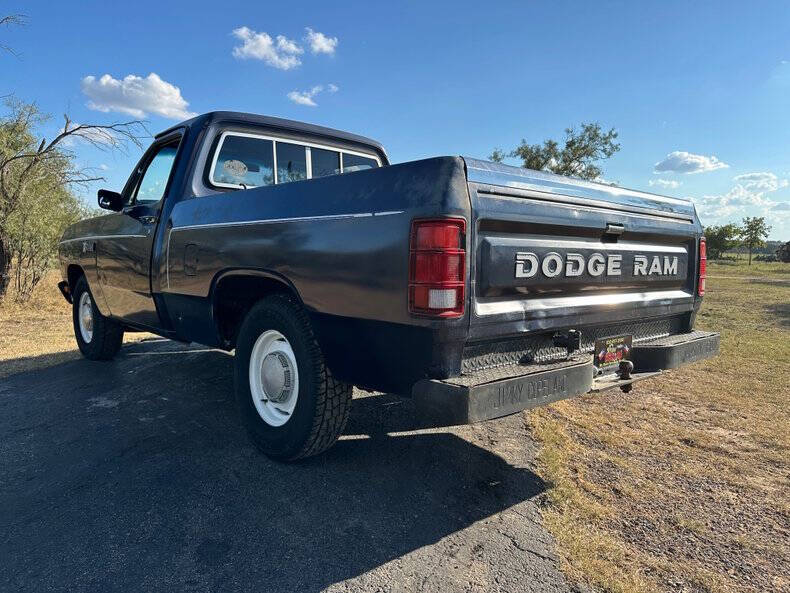 1982 Dodge RAM 150 Miser