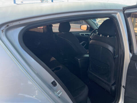 2015 Hyundai Veloster