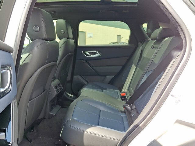 2026 Land Rover Range Rover Velar P250 Dynamic SE