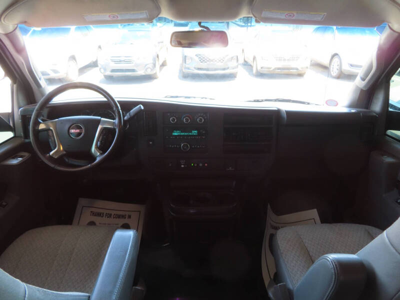 2019 GMC Savana 2500