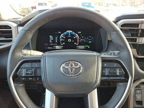 2023 Toyota Sequoia SR5