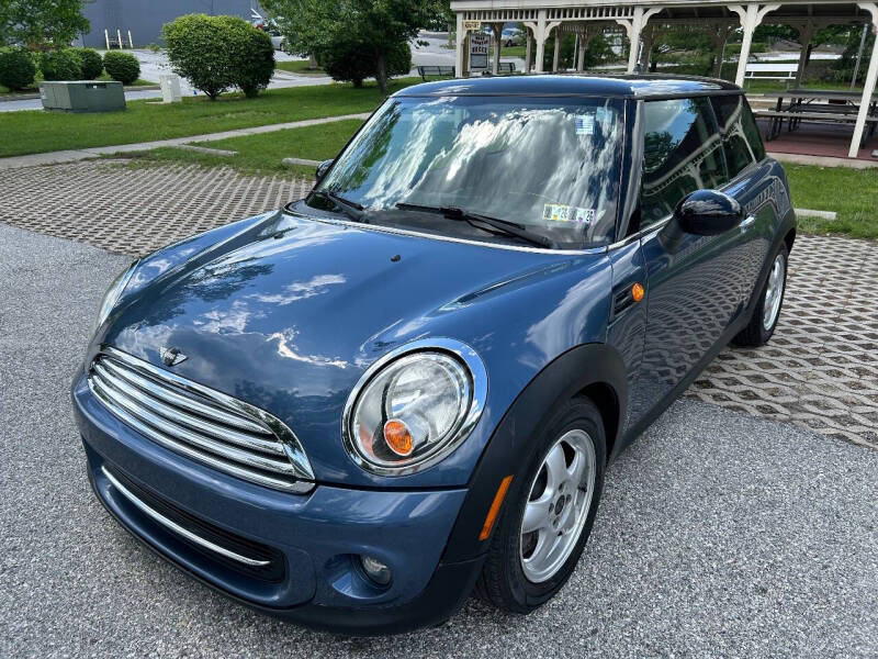 2011 MINI Cooper Base's photo