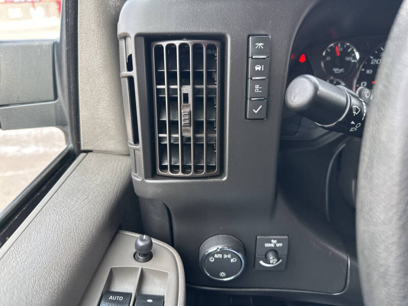 2020 Chevrolet Express 2500