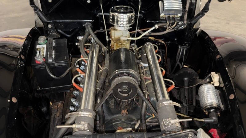 1940 Ford Deluxe