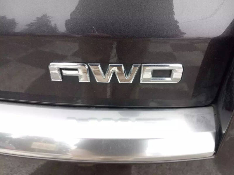 2013 GMC Acadia SLE-2