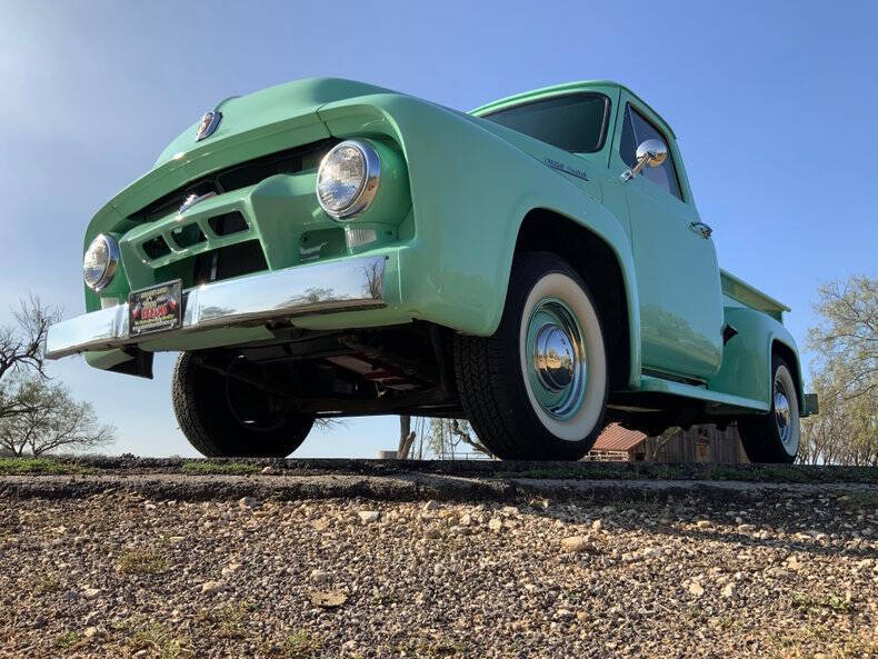 1954 Ford F-100