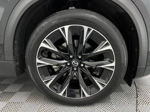 2024 Mazda CX-90 Plug-in Hybrid Premium