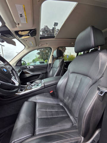 2019 BMW X7 xDrive50i