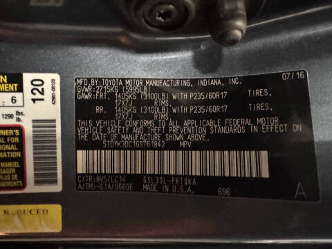 2016 Toyota Sienna XLE Premium 8-Passenger