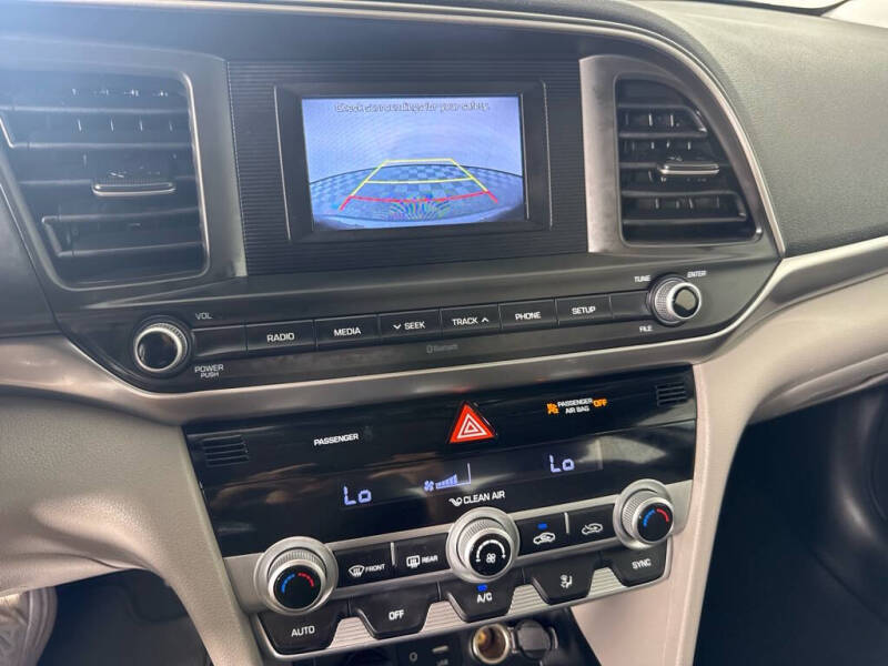 2020 Hyundai Elantra