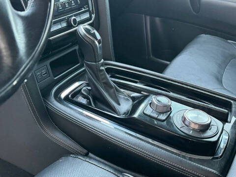 2020 Infiniti QX80 Luxe