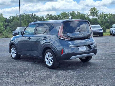 2023 Kia Soul LX