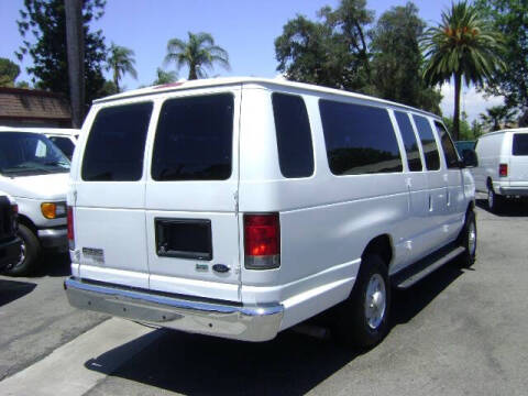 2013 Ford E-Series E-350 SD XLT