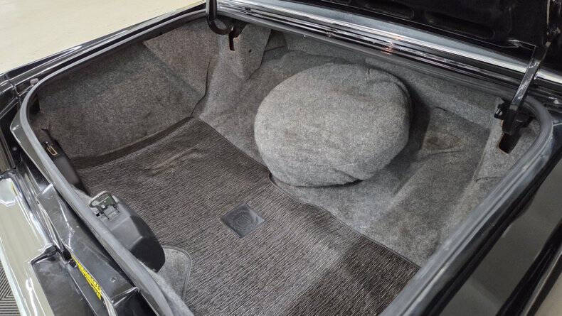 1990 Cadillac Brougham