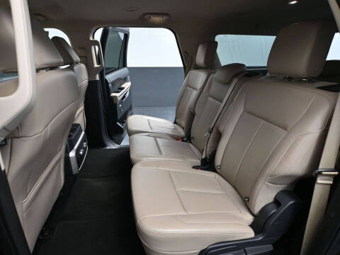 2023 Ford Expedition MAX XLT